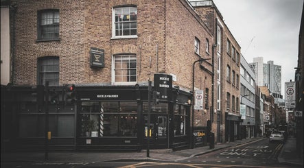 Huckle The Barber Old Street