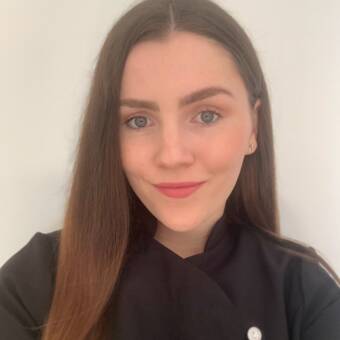 The avatar of Luciana