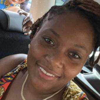 The avatar of Leanne